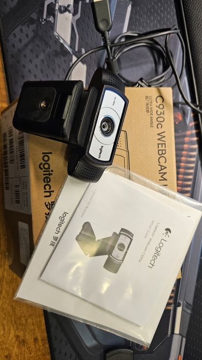 Kamerka Logitech C930c, osłona na obiektyw, stan idealny