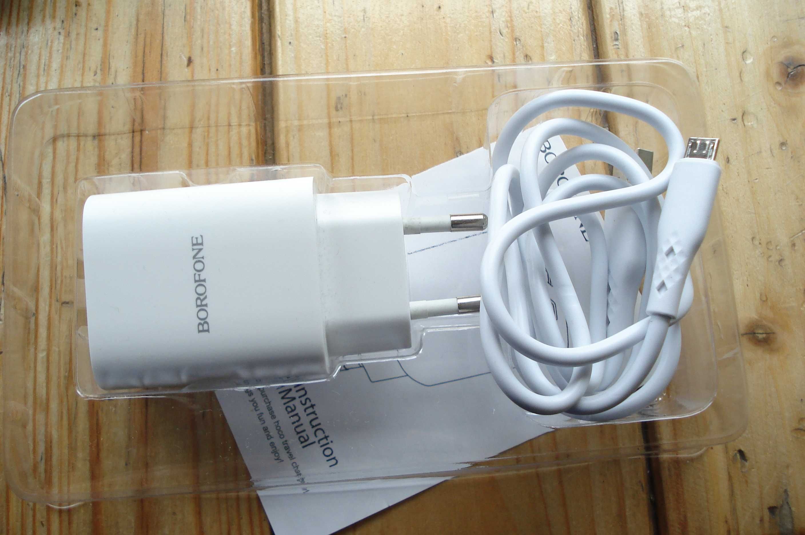 Ładowarka z kablem Borofone, nowa, dual port - sprzedam