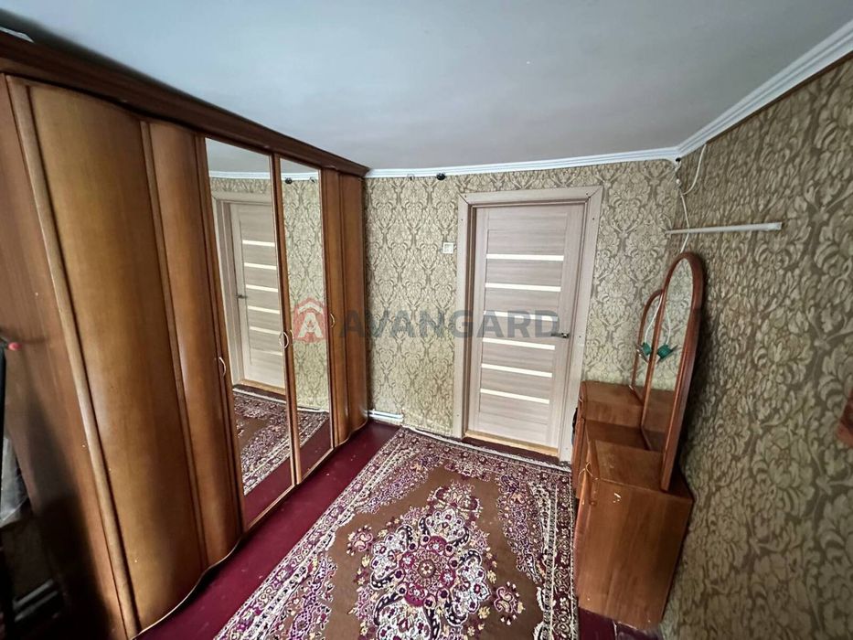 Казбет, продаж частини будинку!