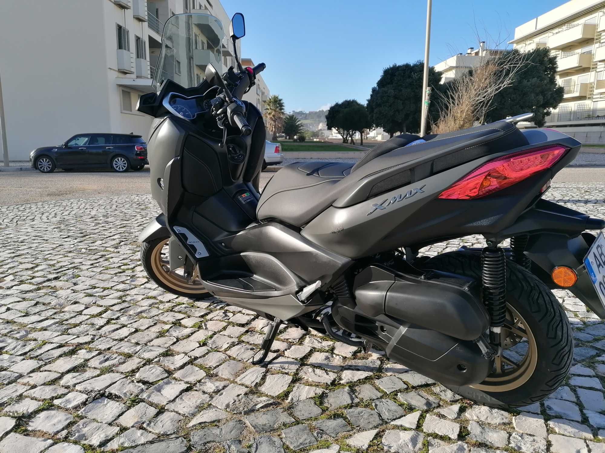 Yamaha X-Max 125 TechMax - 10 350 km