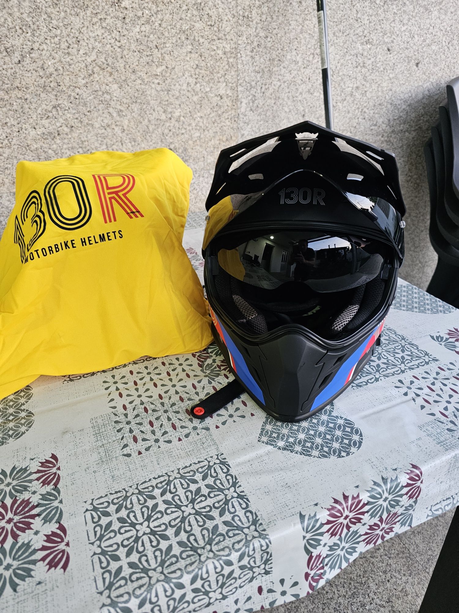Capacete como novo