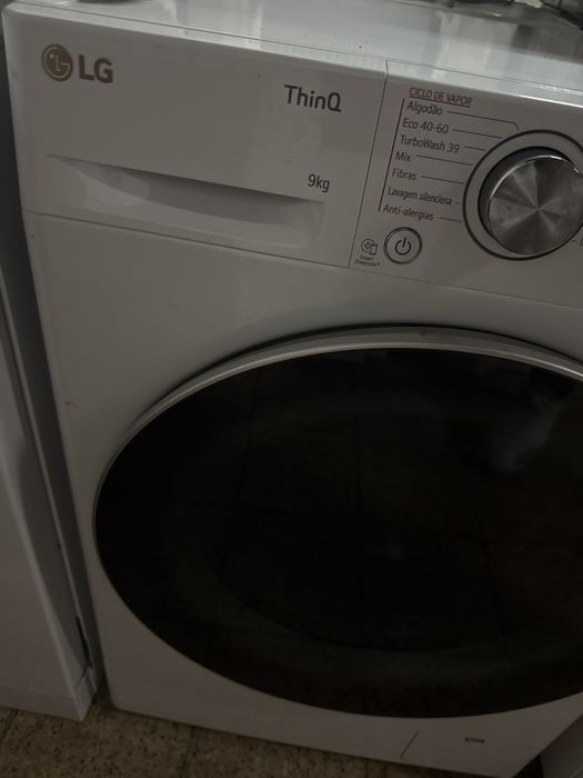 Maquina de lavar roupa