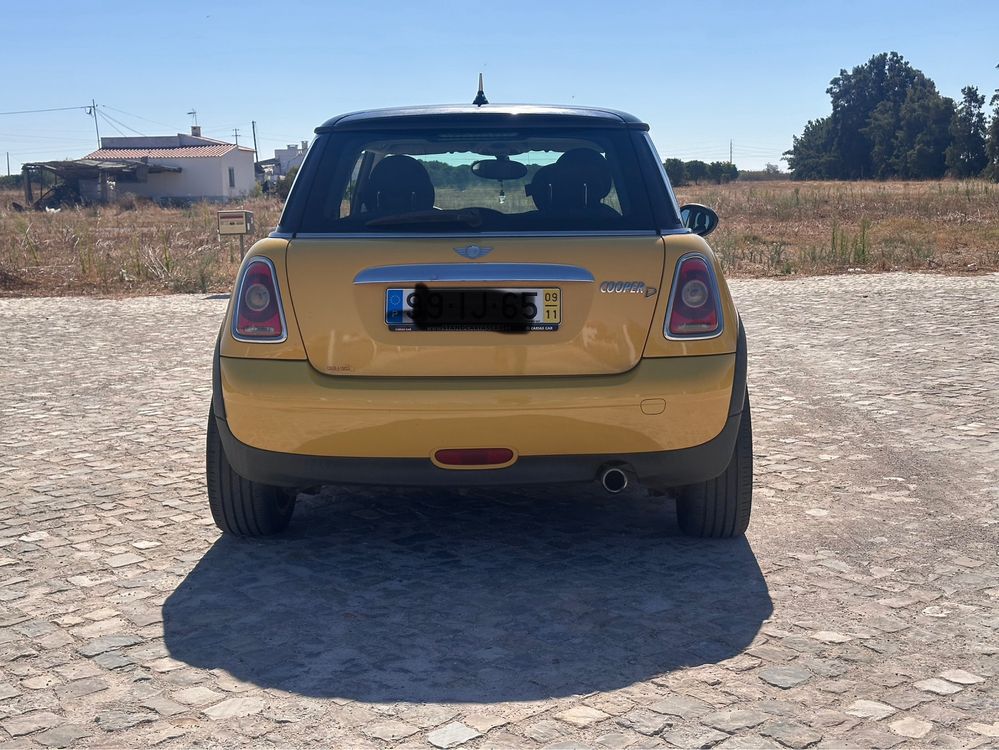 Mini cooper D 1.6 110cv