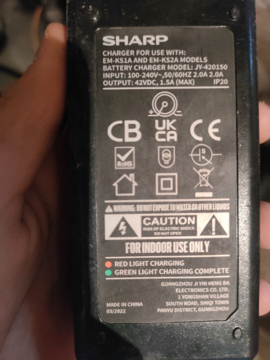 Hulajnoga elektryczna sharp EM-KS2AEU-B