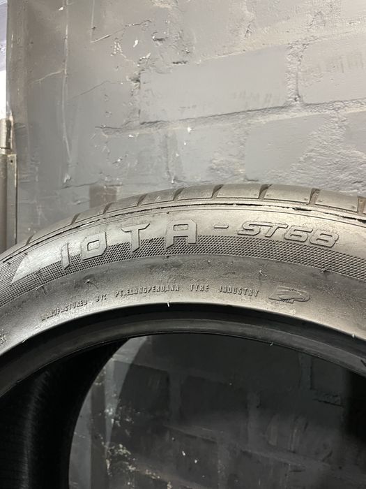 2шт 275/45 R21 Accelera IOTA ST68