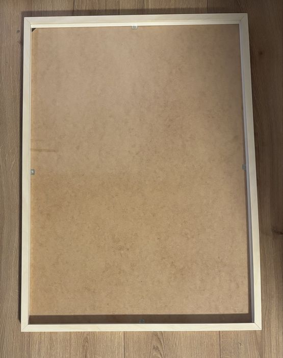 Ramki Mossebo i Hovsta Ikea