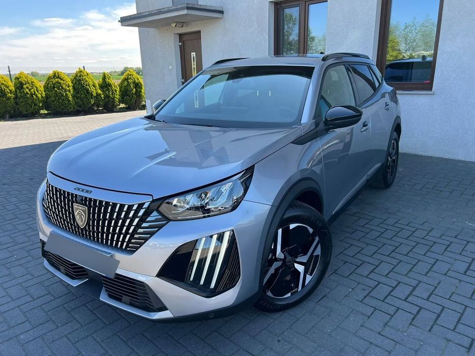 Peugeot 2008 LIFT kamera 360 led navi TomTom BEZWYPADKOWY