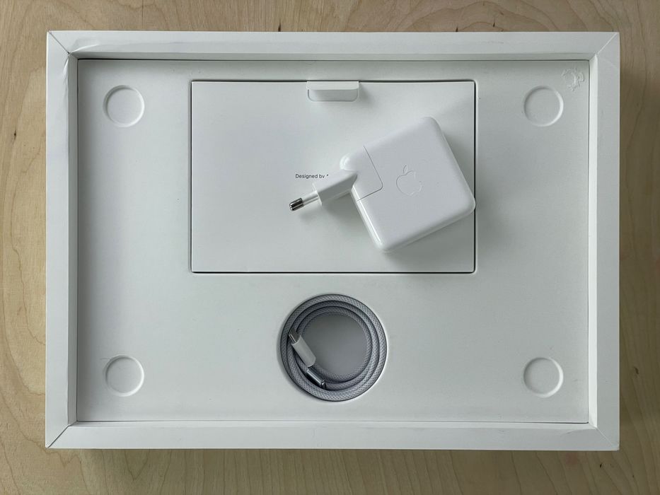 2023 MacBook Pro A2918 14" M3 8GB 512 GB GWARANCJA!