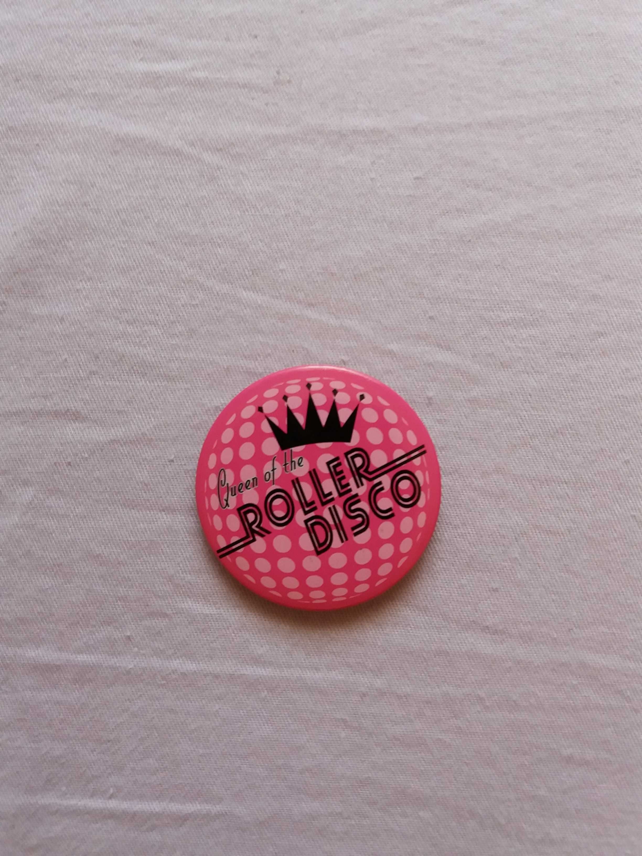 Przypinka pin Queen of the roller disco