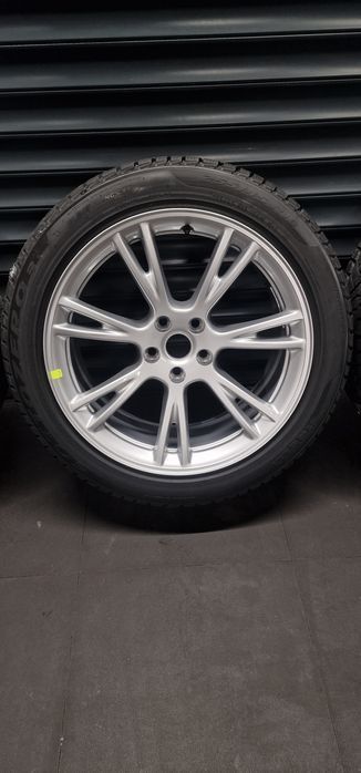 Nowe Koła Zimowe  Tesla Y    255 45 R19 Pirelli Sottozero 2024