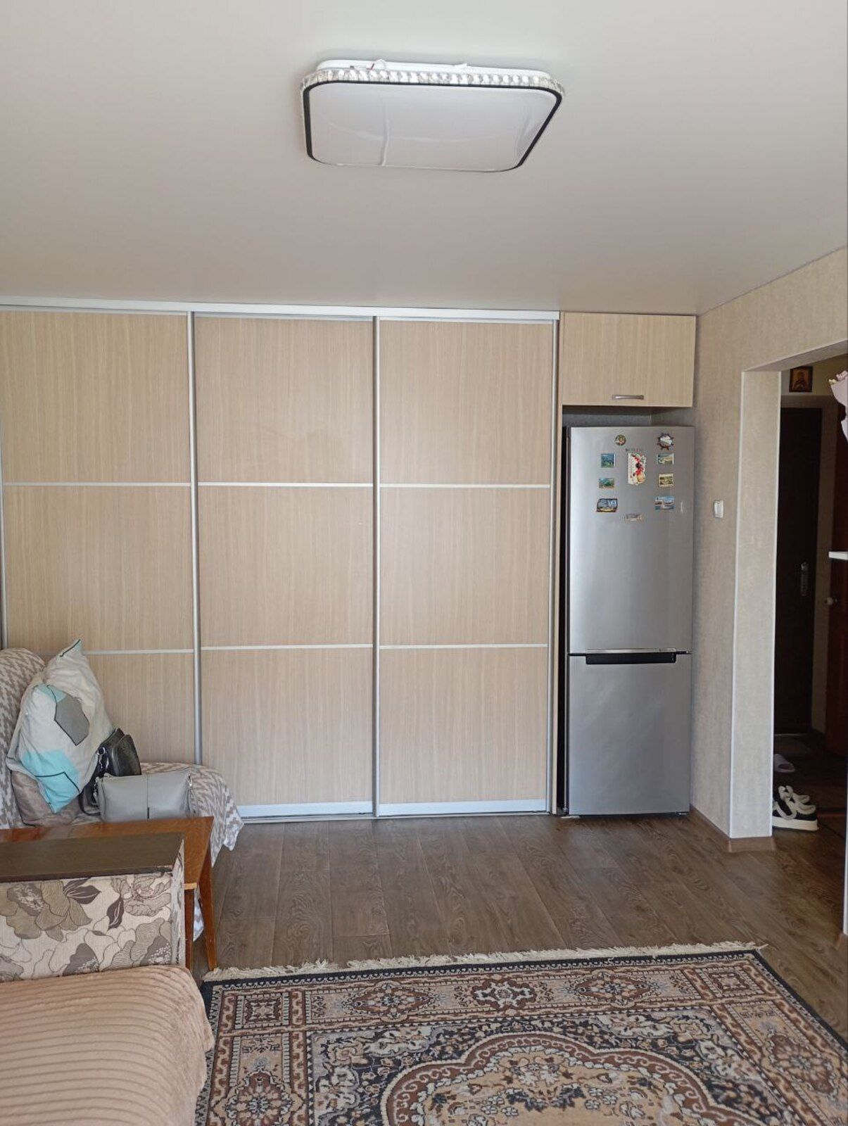 Продам 1 кімнатну квартиру на Молодіжному