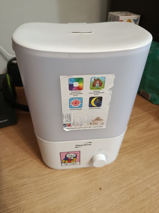 Зволожувач повітря Neoclima SP-35W