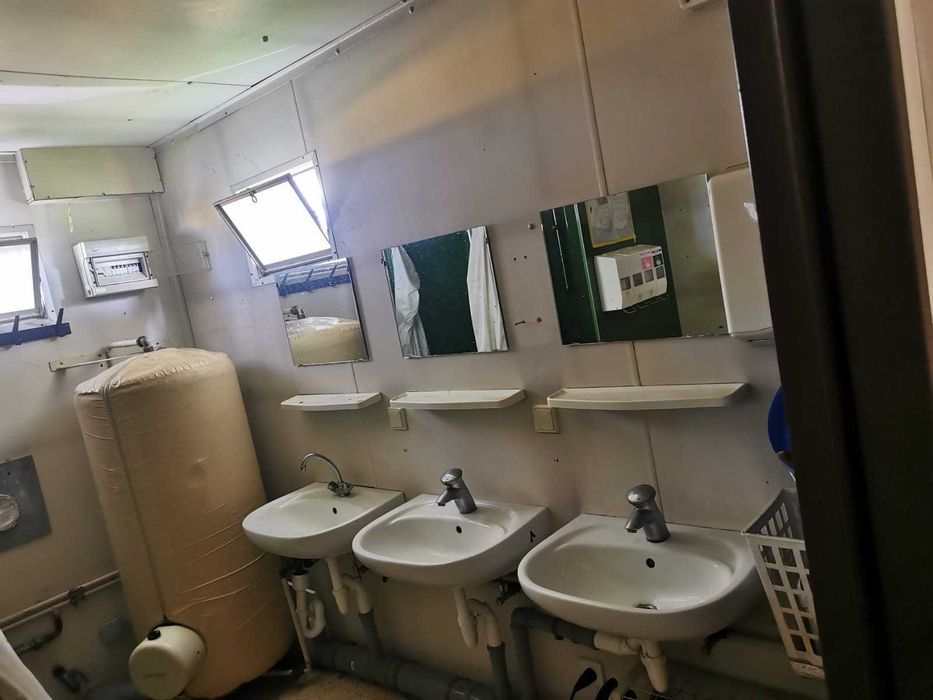 Kontener sanitarny , prysznic, wc, umywalki