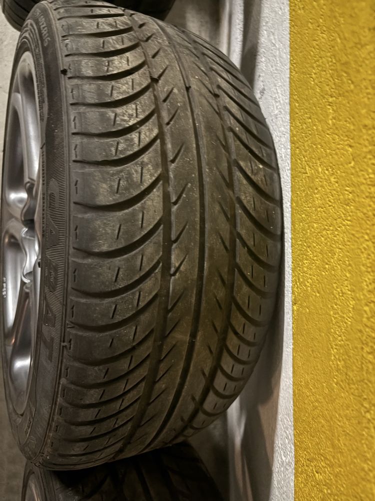 Jantes Antera 16 Honda civic ep3 5x114 com pneus