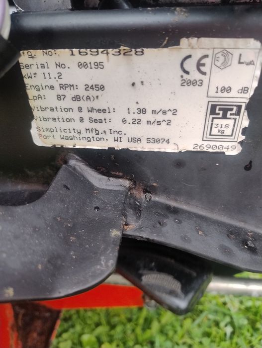 Traktorek kosiarka simplicity baron 20 koni V pompa