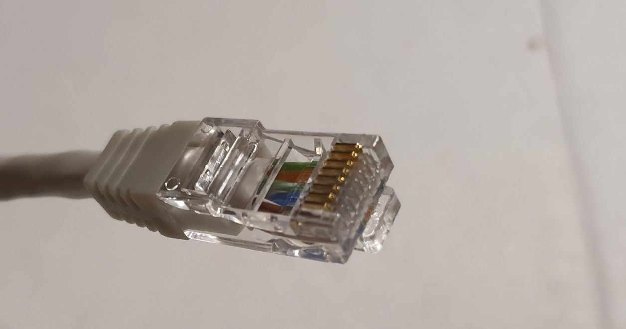 Kabel lan kat 6 przewód sieciowy komputerowy skrętka patchcord R&M