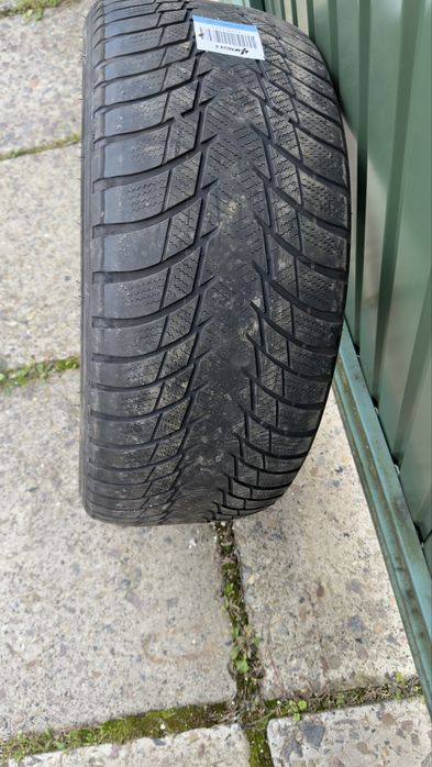 Зимові шини Bridgestone