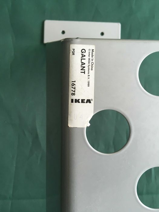 Estrutura p/secretária organizadora de cabos - Galant - Ikea