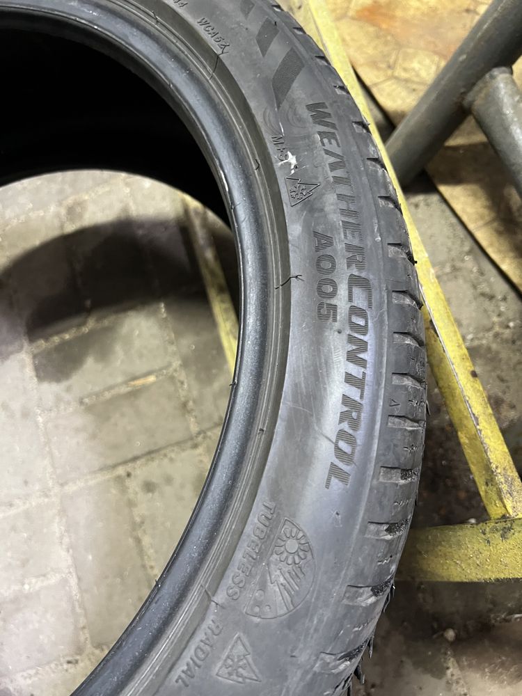 Шины Bridgestone Weather Control A005 225/45 R19