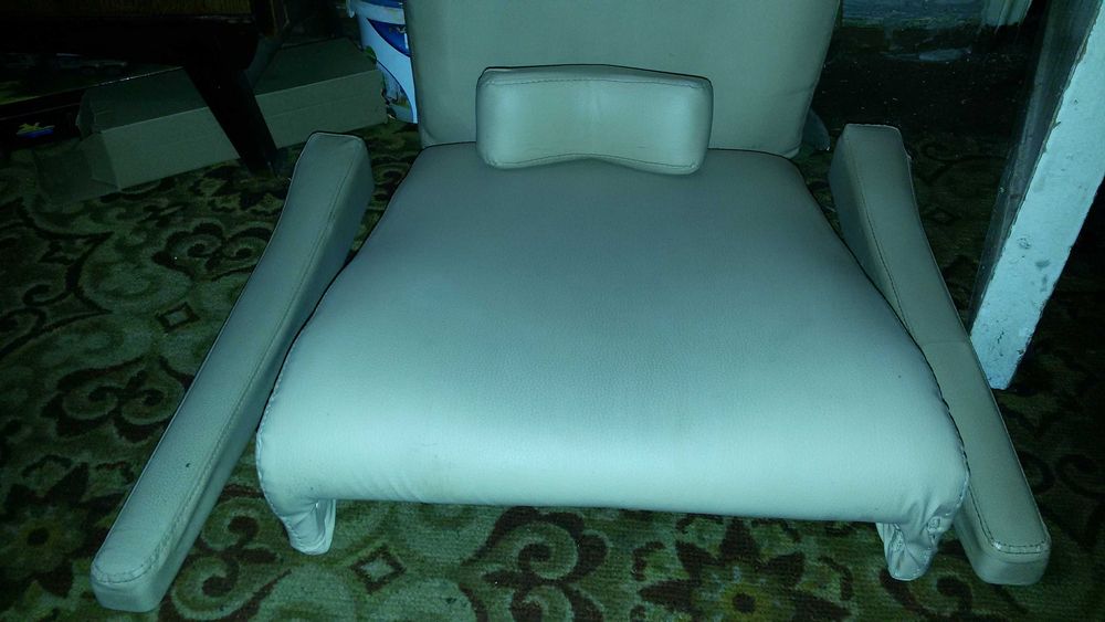 кресло для афтобуса или авто