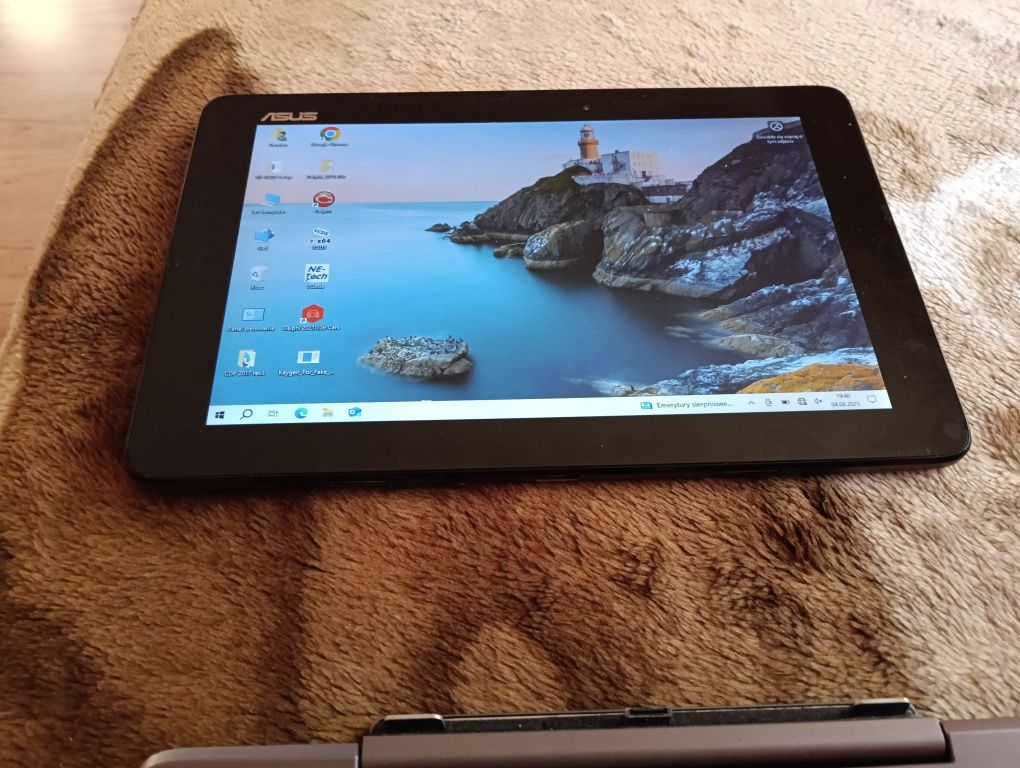Laptop tablet 2w1 Asus Transformer t100ha