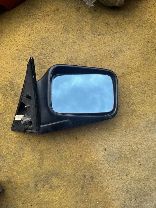 Lusterko Prawe BMW E30 4PIN