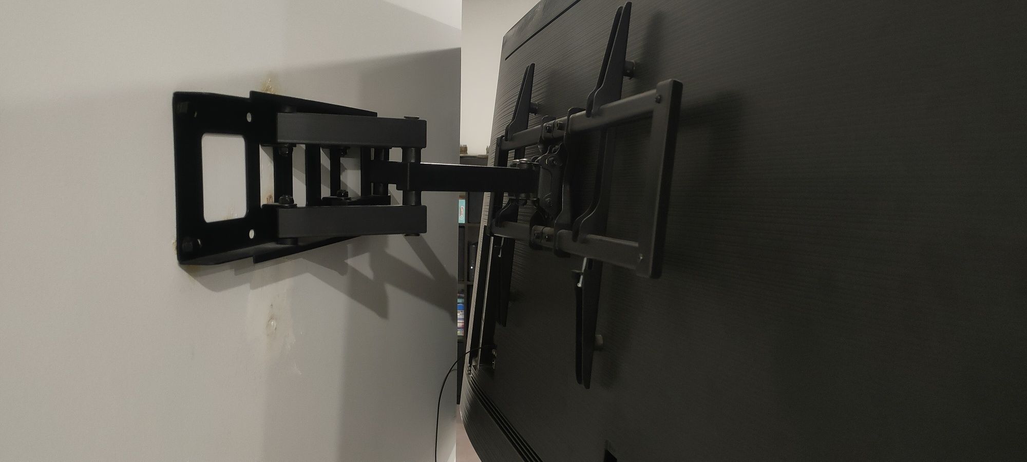 TV Samsung 65" + suporte de parede
