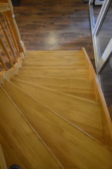 Cyklinowanie -renowacja -schody-podłogi