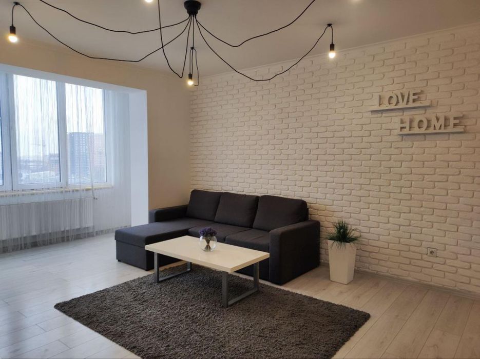 Продається 2 км квартира в центральній частині міста