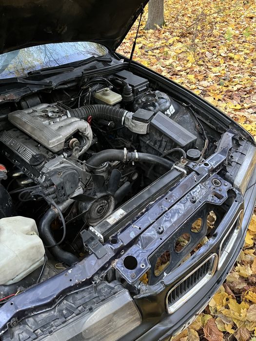 БМВ Е36 м40б18 седан