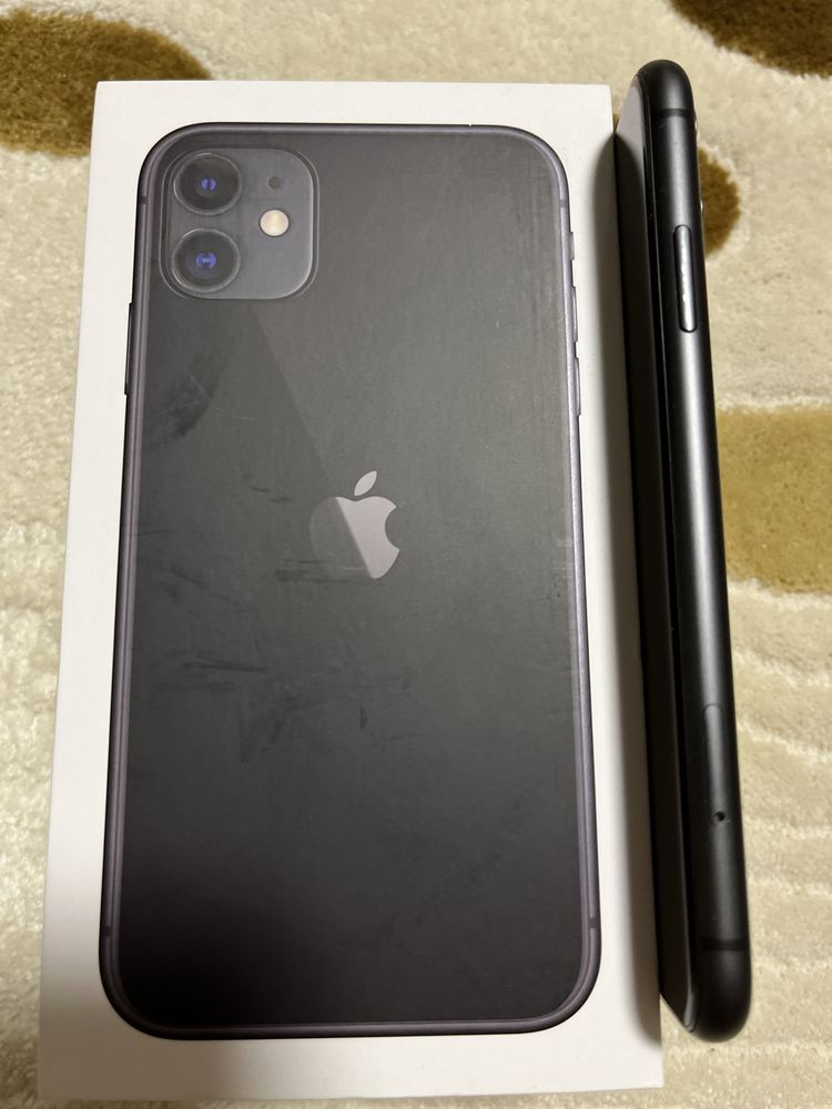 Продам IPhone 11 на 64ГБ