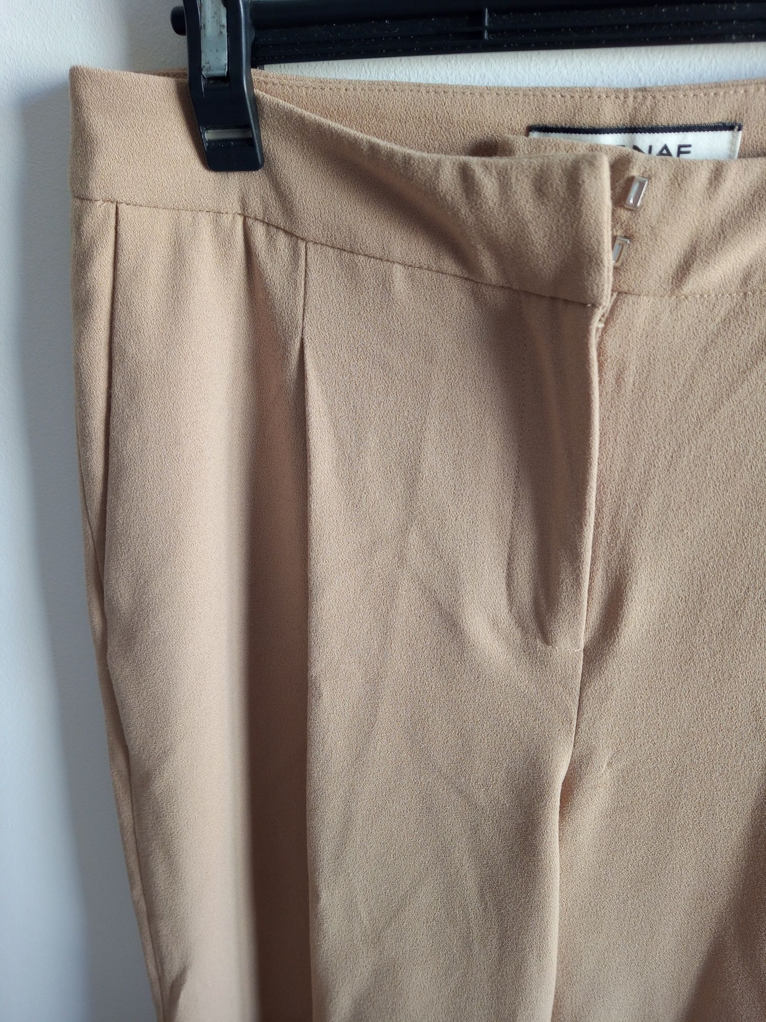 Calça larga beje