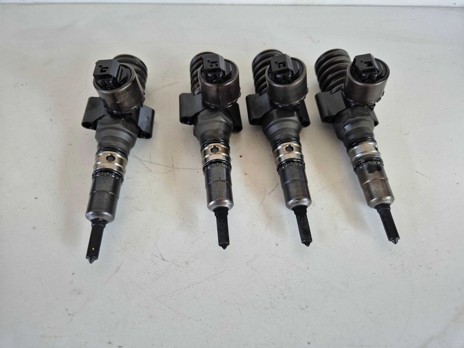 golf V altea leon audi a3 8p touran 2.0 16v pompowtrysk pompowtryski