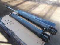 Siłownik hydrauliczny dwustronnego działania 213cm rozłożony 4szt