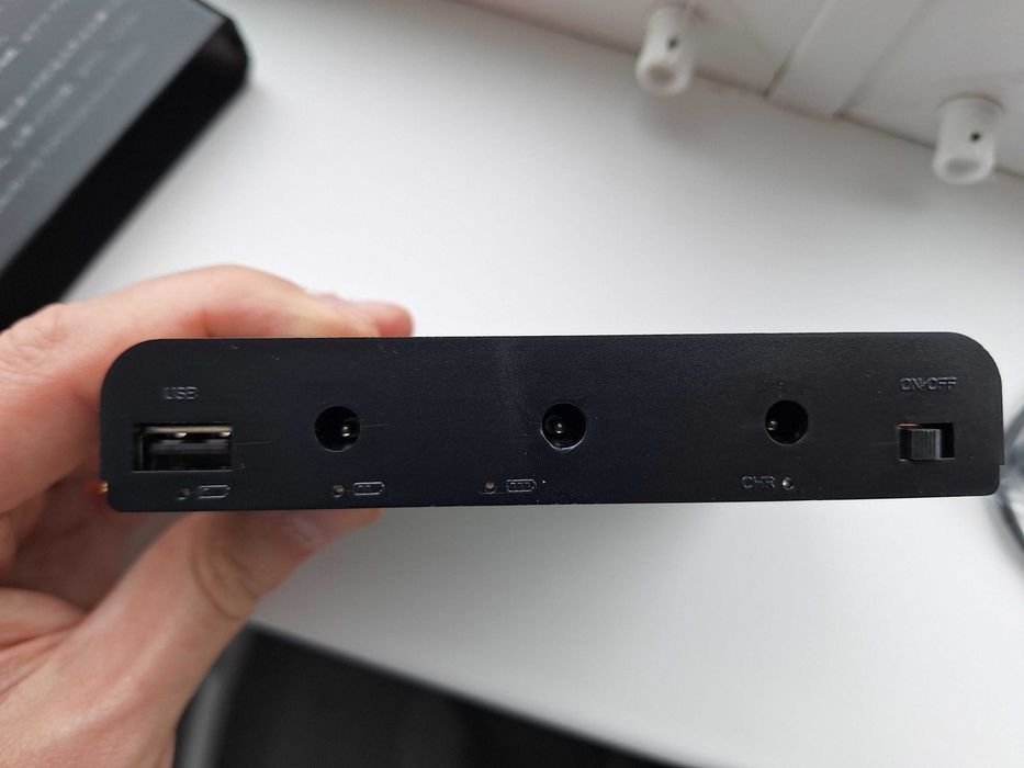 корпус mini UPS 5/9/12 (6 АКБ 18650) безперебійник для інтернету