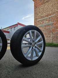 5/112r17 235/45r17 Continental,  Dunlop 3AA601025C