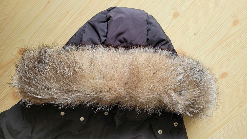 Sprzedam oryginalną kurtkę puchową Moncler