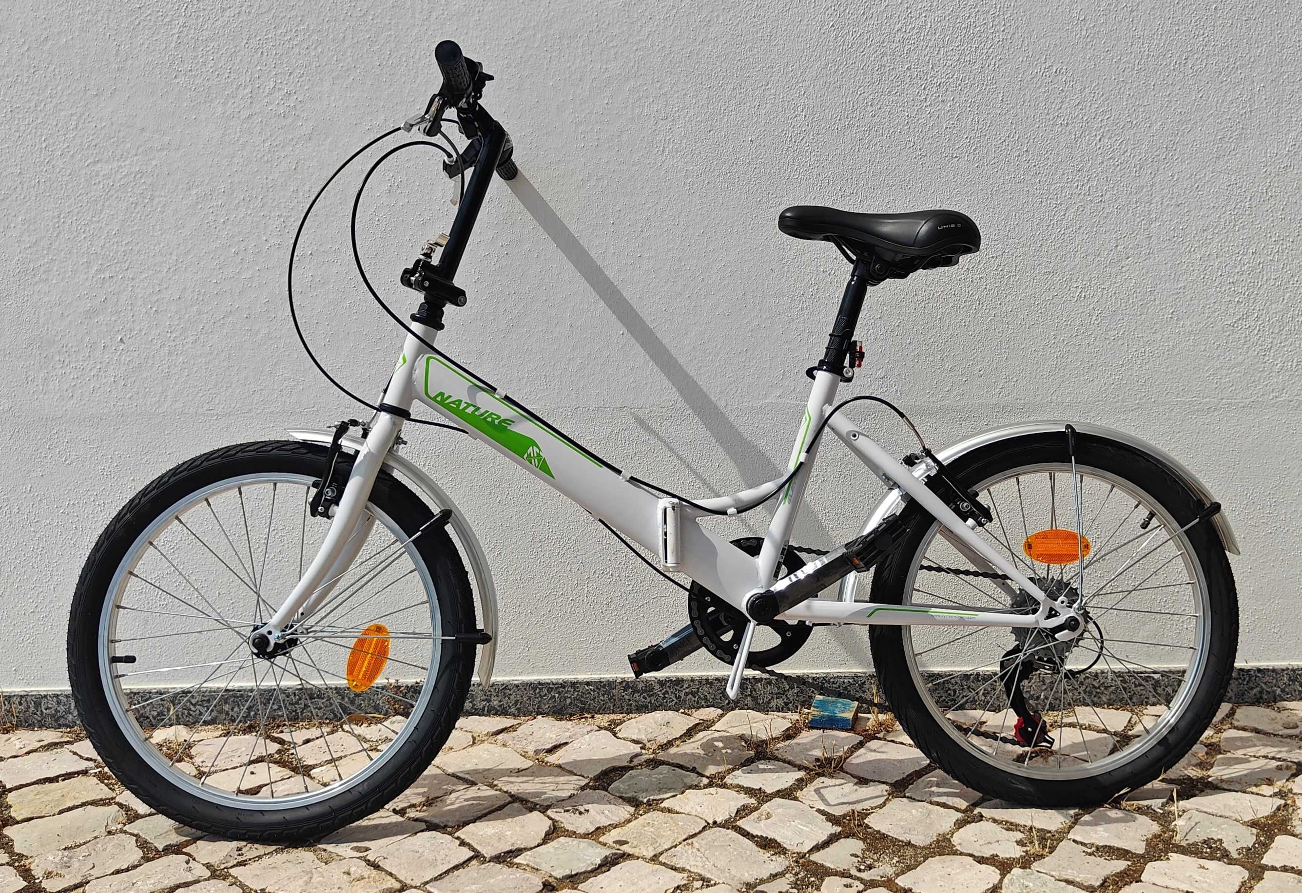 Bicicleta Dobrável com 15% desconto