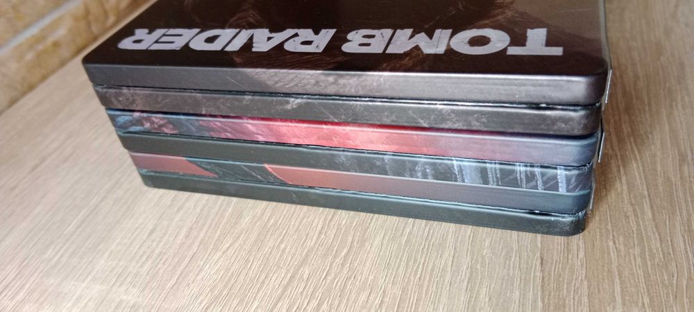 Steelbook Tomb Raider (Fantasybox) Zestaw Trzech sztuk w foliach