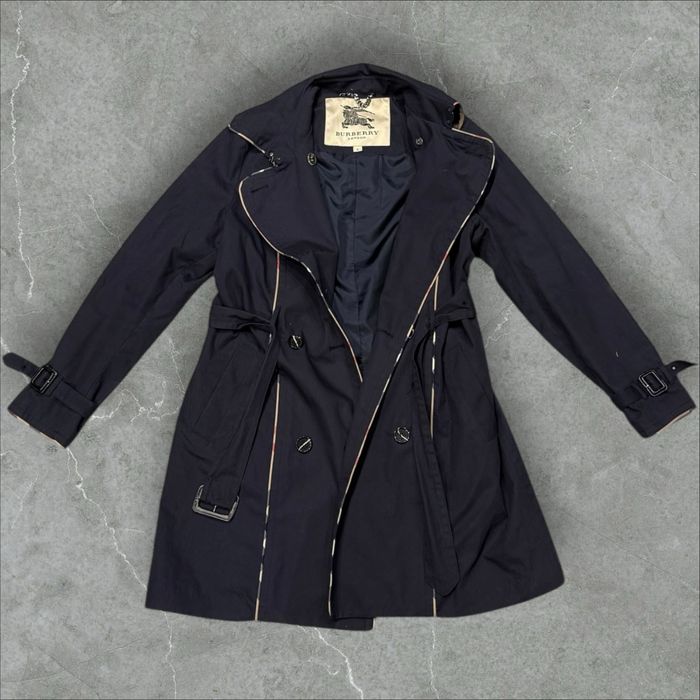 Trencz burberry rozm XL granatowy prosty damski kroj z paskiem w talii