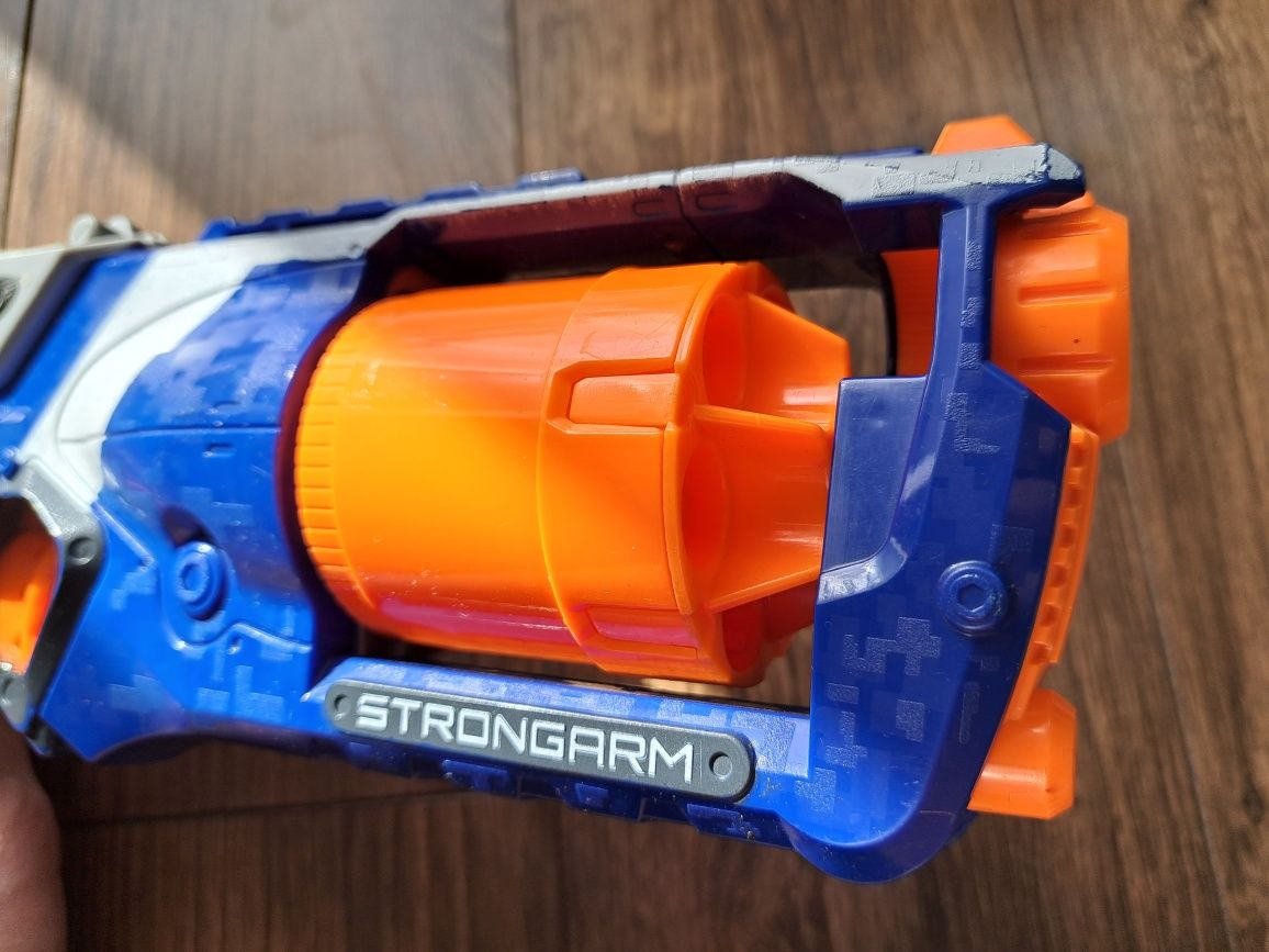 Pistolet Hasbro NERF Zombie Strike Wyrzutnia Hammershot strongarm