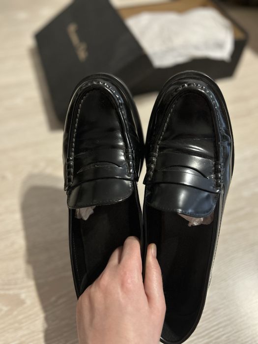 Продам шкіряні лофери Massimo Dutti