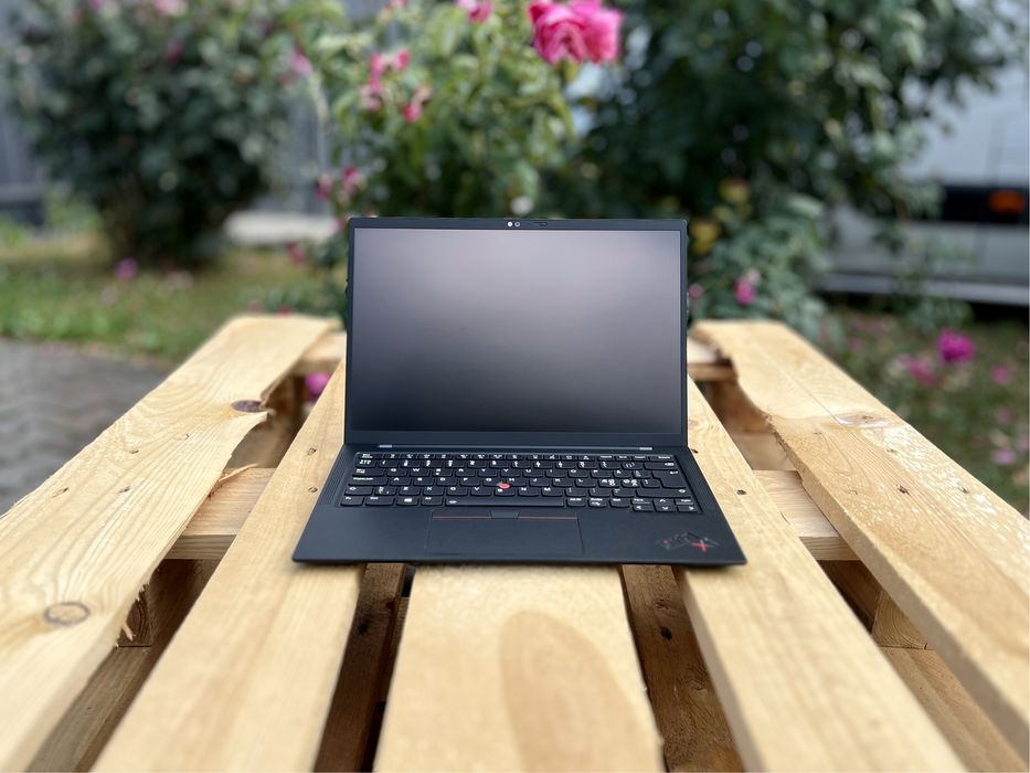 Сенсорний Lenovo ThinkPad X1 Carbon G9/i7-1185G7/16GB/512GB/14"WUXGA
