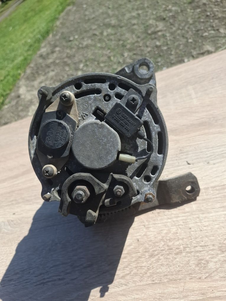 Alternator Golf 2 1.6 TD