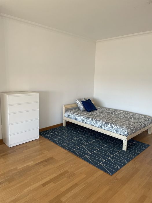 Quarto com despesas incluídas