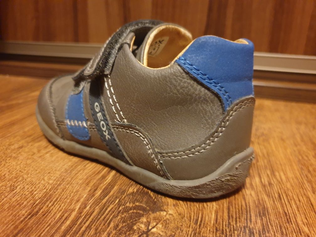 Buty dla chłopca - adidasy Geox, rozmiar 24