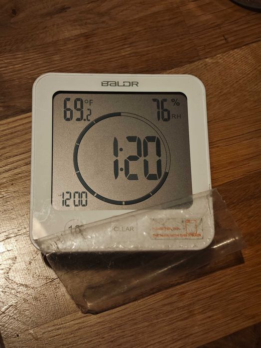 Cyfrowy Zegar Łazienkowy LCD z Termometrem i Pomiarem Wilgotności
