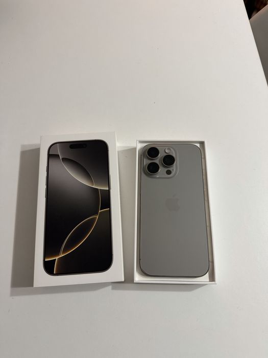 Iphone 16 Pro 128GB ( Titanio Natural )
