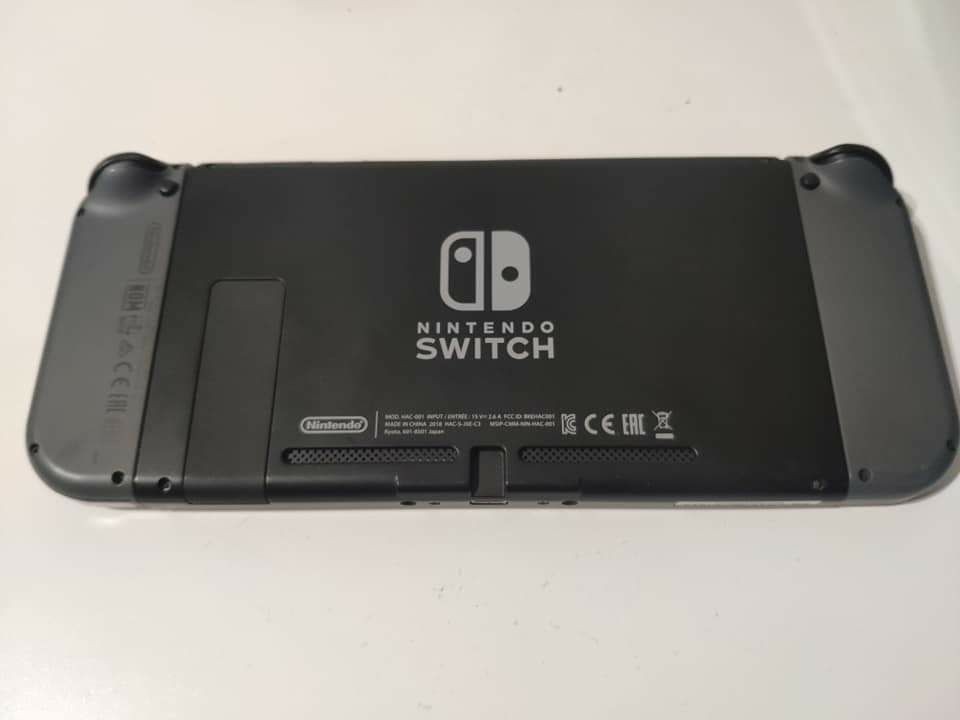 DESBLOQUEADA Nintendo Switch Grey 64GB