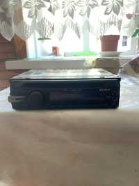 Продам SONY cdx gt35y